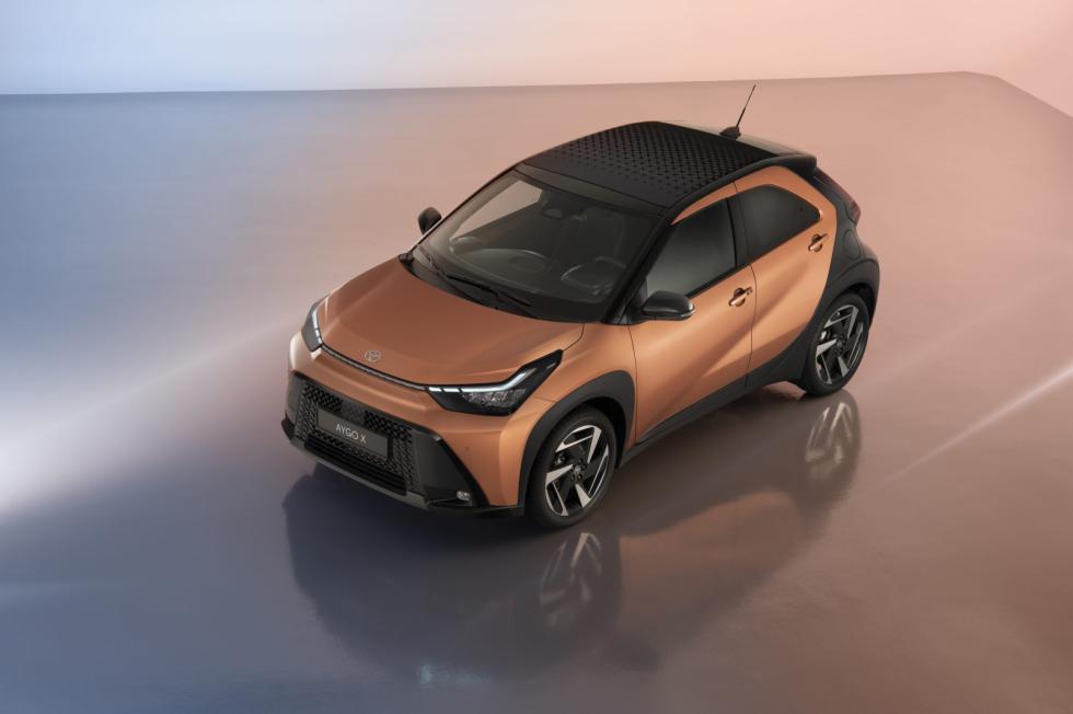 Το Toyota Aygo X ανανεώθηκε και έγινε υβριδικό!